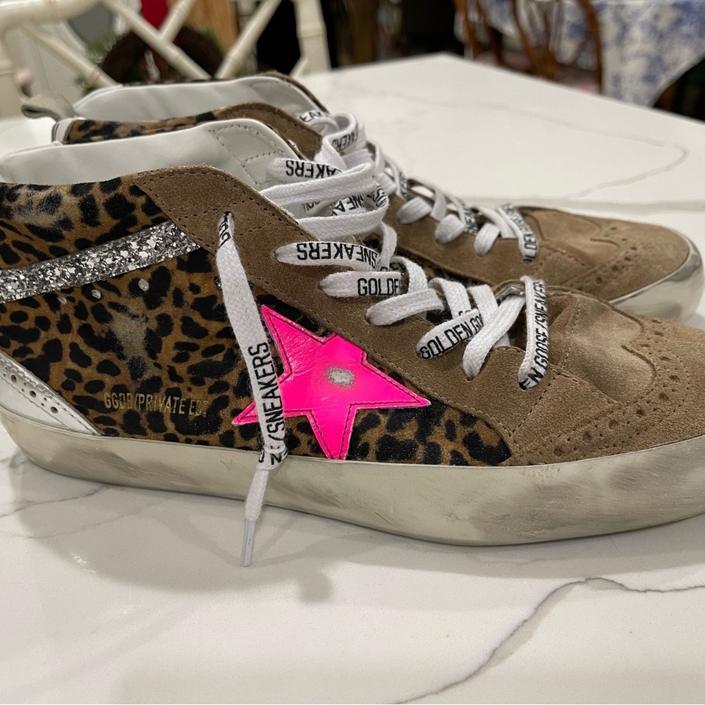 Golden Goose Mid Star Sneaker